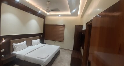 Suyash Palace Hotel Room Type - Deluxe Room