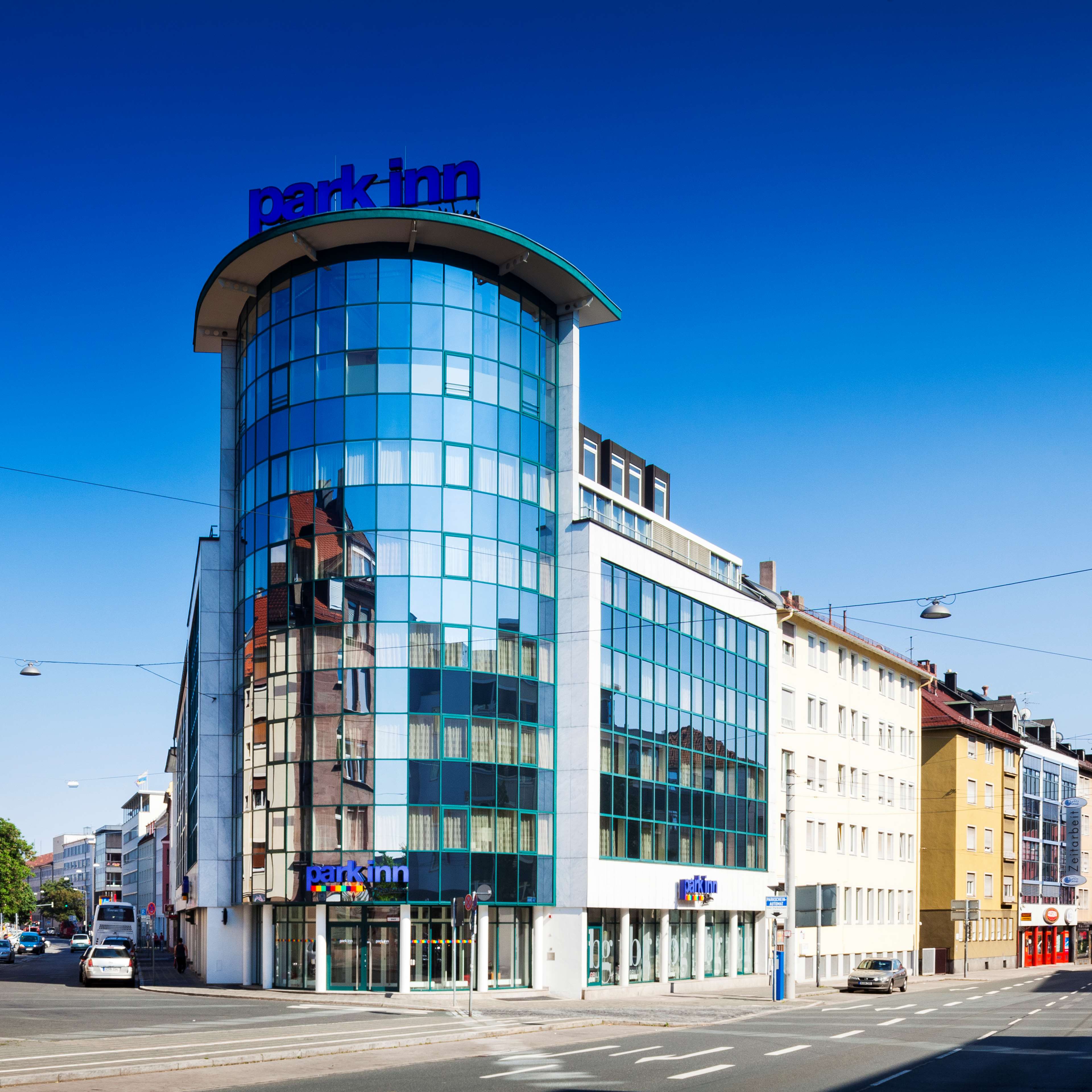 Park Inn by Radisson Nurnberg - Tap to explore photos