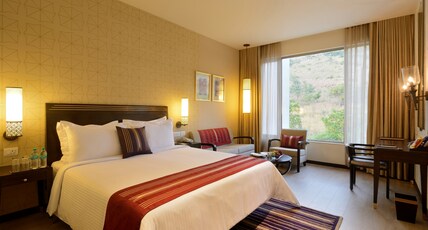 Marasa Sarovar Premiere Room Type - Deluxe Room - 1 Double Bed