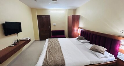 Hotel  Mourya Inn Room Type - Standard Room