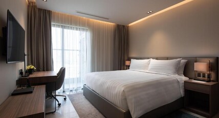 Oakwood residence Hanoi Room Type - Studio Deluxe King