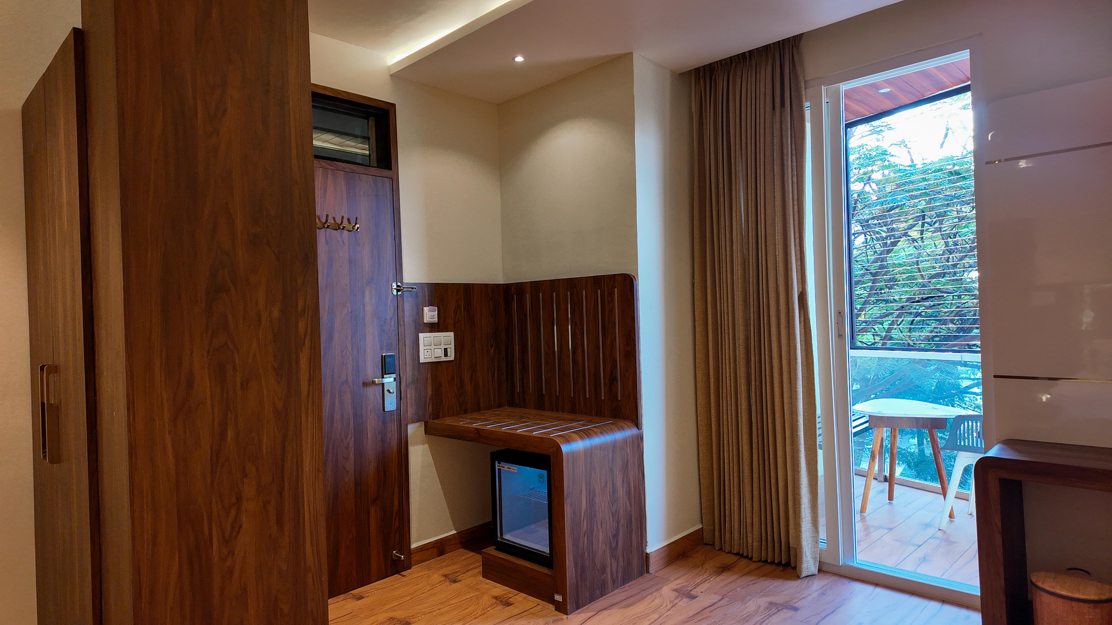 Hotel Srinivasa Royal Stay - Tap to explore photos
