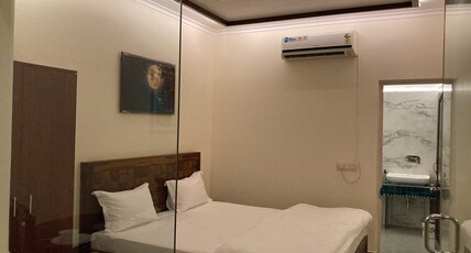 Hauz Khas Retreat Room Type - Room T1