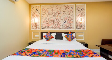 FabHotel Fantasy Room Type - Suite Room