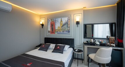 Intercity Hotel Istanbul Airport Room Type - Deluxe Double or Twin Room Intercity Hotel Istanbul Airport Room Type - Deluxe Double or Twin Room