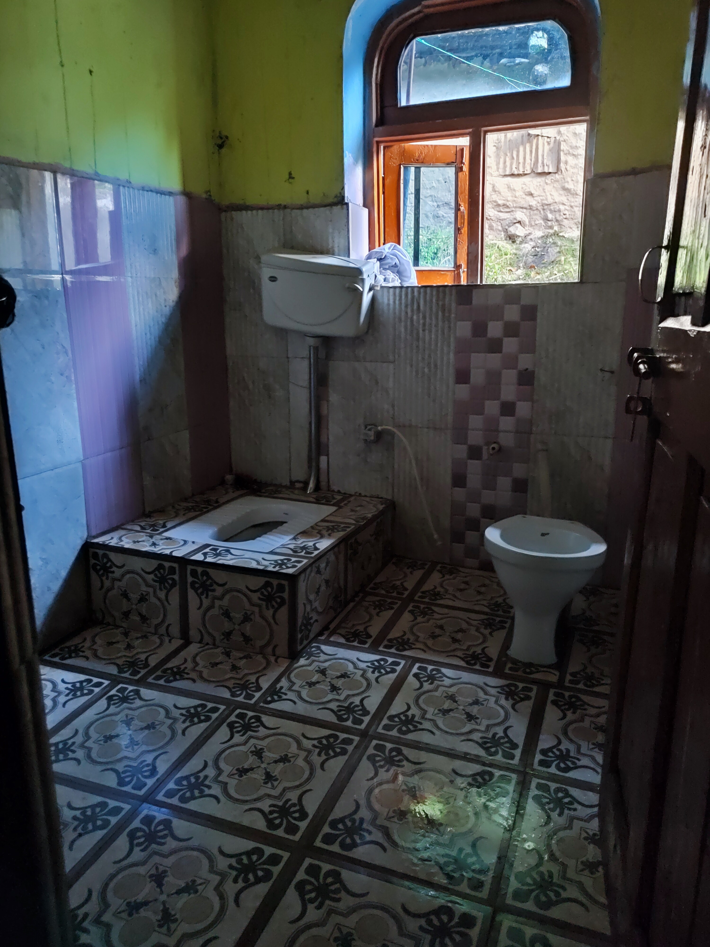 Rameez paying guest house Naranagh - Tap to explore photos