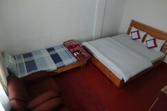 Travellers Point BNB Elephant Fall