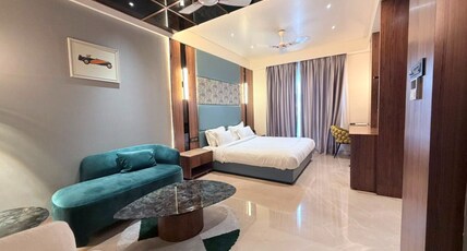 Roi Retreat Room Type - ROYAL CLUB ROOM Roi Retreat Room Type - ROYAL CLUB ROOM