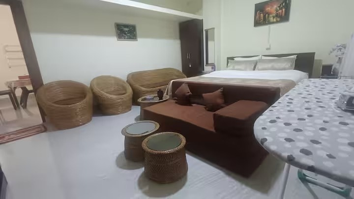 The Deivith Homestay - Tap to explore photos