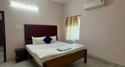 Hotel SAM Premium Room Type - Deluxe Room
