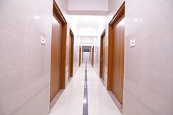Hotel O Shree Raghuvar Dham