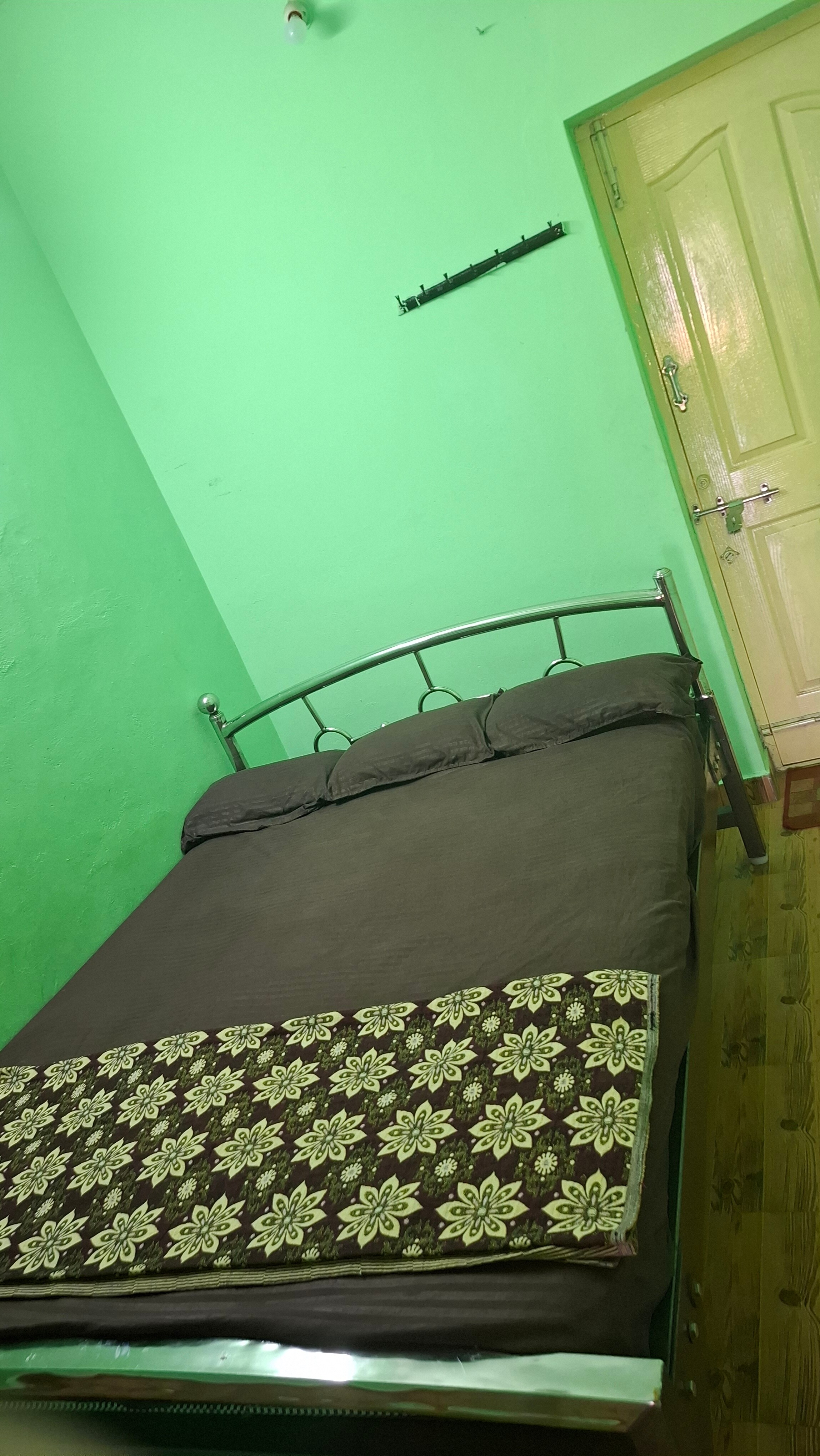 Ashwin Home Stay - Tap to explore photos
