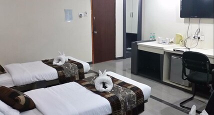 Vora Corporate Inn Room Type - Deluxe Ac