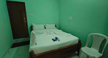 FabHotel Nimalan Residency I Room Type - Deluxe Room