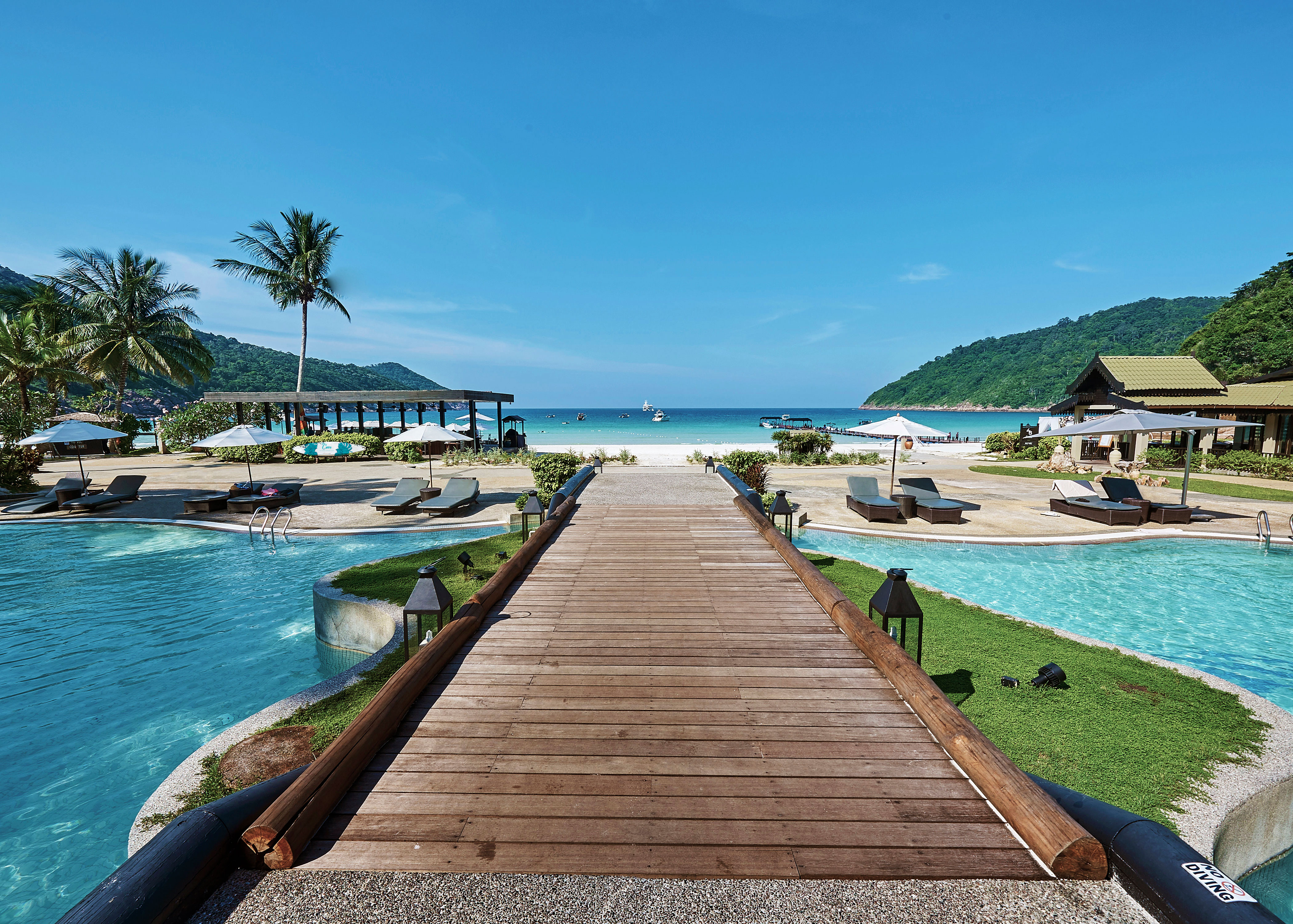 The Taaras Beach & Spa Resort - Tap to explore photos