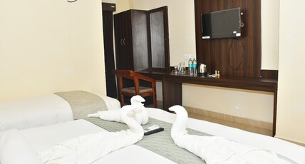 Hotel MG Grand Room Type - Deluxe Triple Room