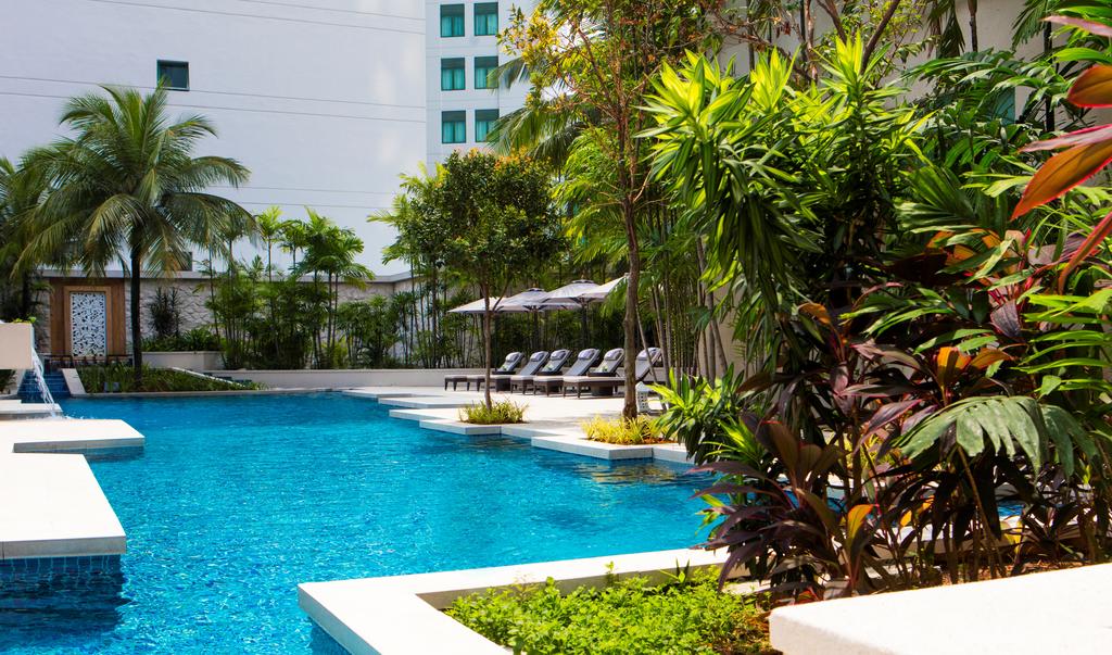 The Ritz-Carlton, Kuala Lumpur - Tap to explore photos
