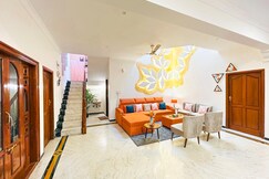 Vanta Grove 5 Bedrooms Luxury Spacez Villa