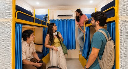 White Nest Stays, Udaipur Room Type - Bed in 6 Bed Mixed Dorm - Lake View