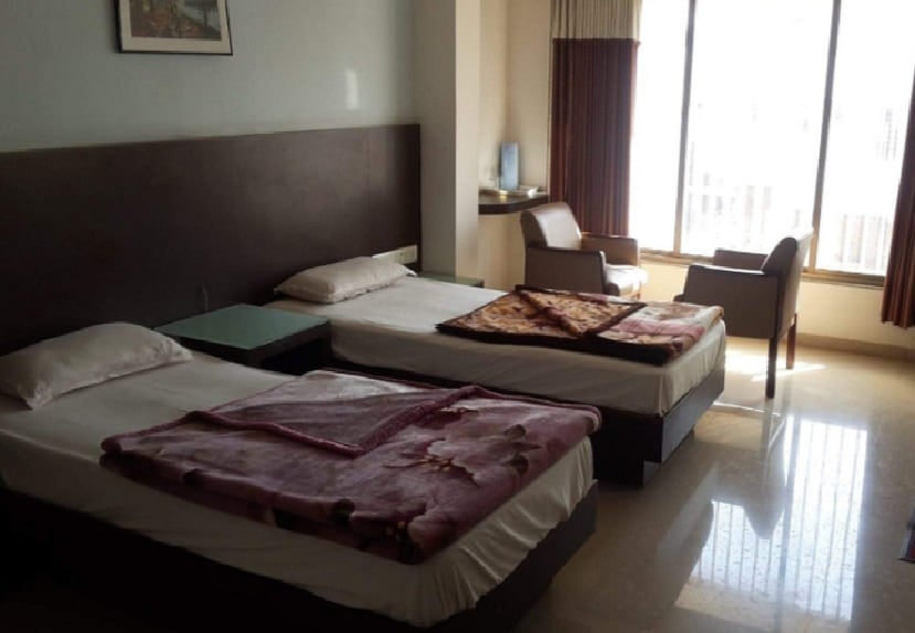 Hotel Seven Steps - Tap to explore photos