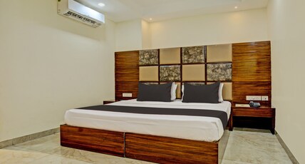 Townhouse by OYO Eastern View Formerly Vihaan Residency Room Type - Super Deluxe Twin Room Townhouse by OYO Eastern View Formerly Vihaan Residency Room Type - Super Deluxe Twin Room