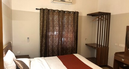 Lakkidi Village Resort Room Type - Deluxe Cottage (1 BH) Non AC