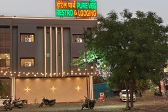 PARTH LODGING BOARDING