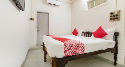Hotel O Bhuikot Fort Solapur Formerly Homi Inn Room Type - Classic Hotel O Bhuikot Fort Solapur Formerly Homi Inn Room Type - Classic