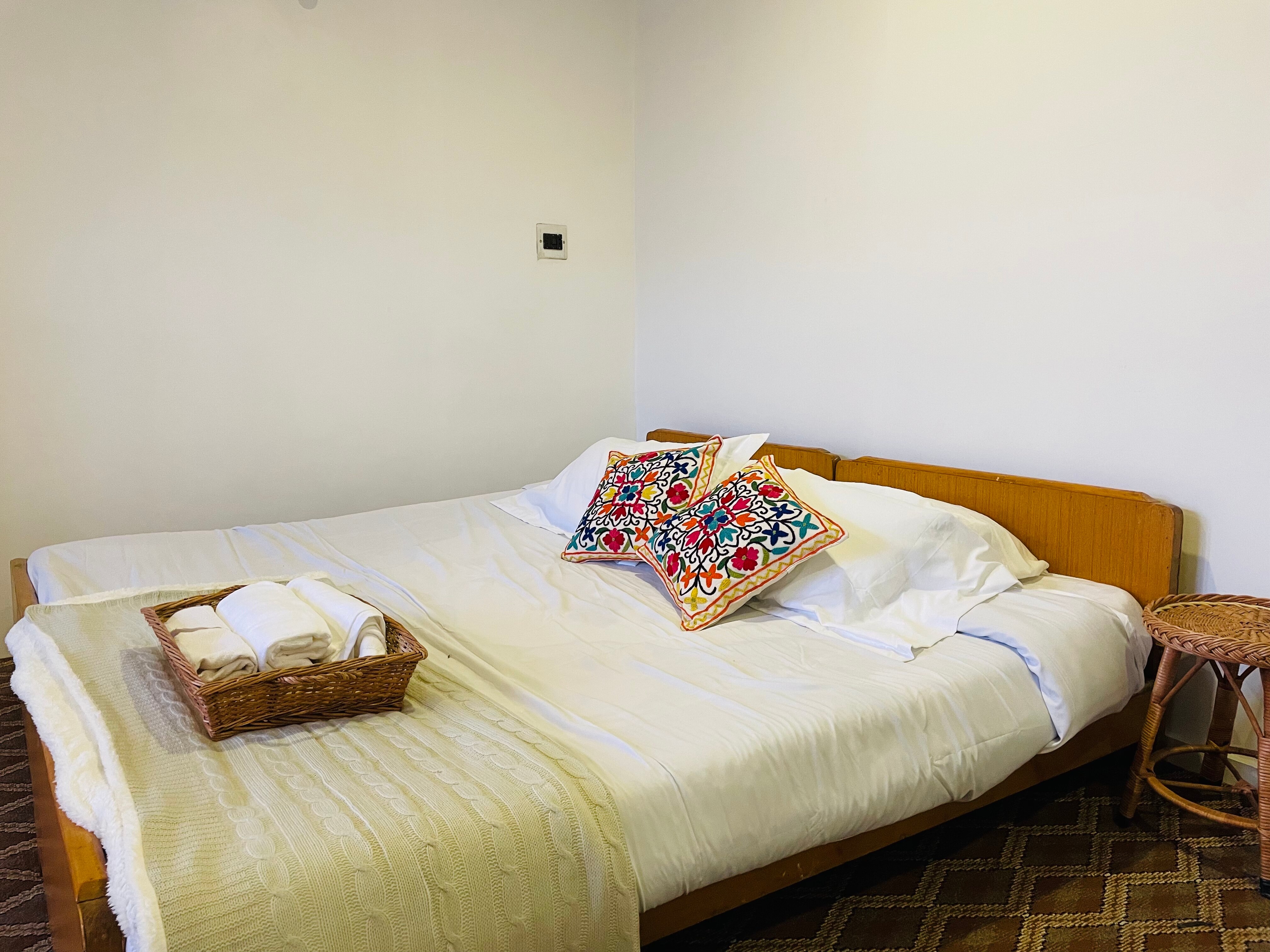 Fully independent 2bhk apartment in the foothill - Tap to explore photos