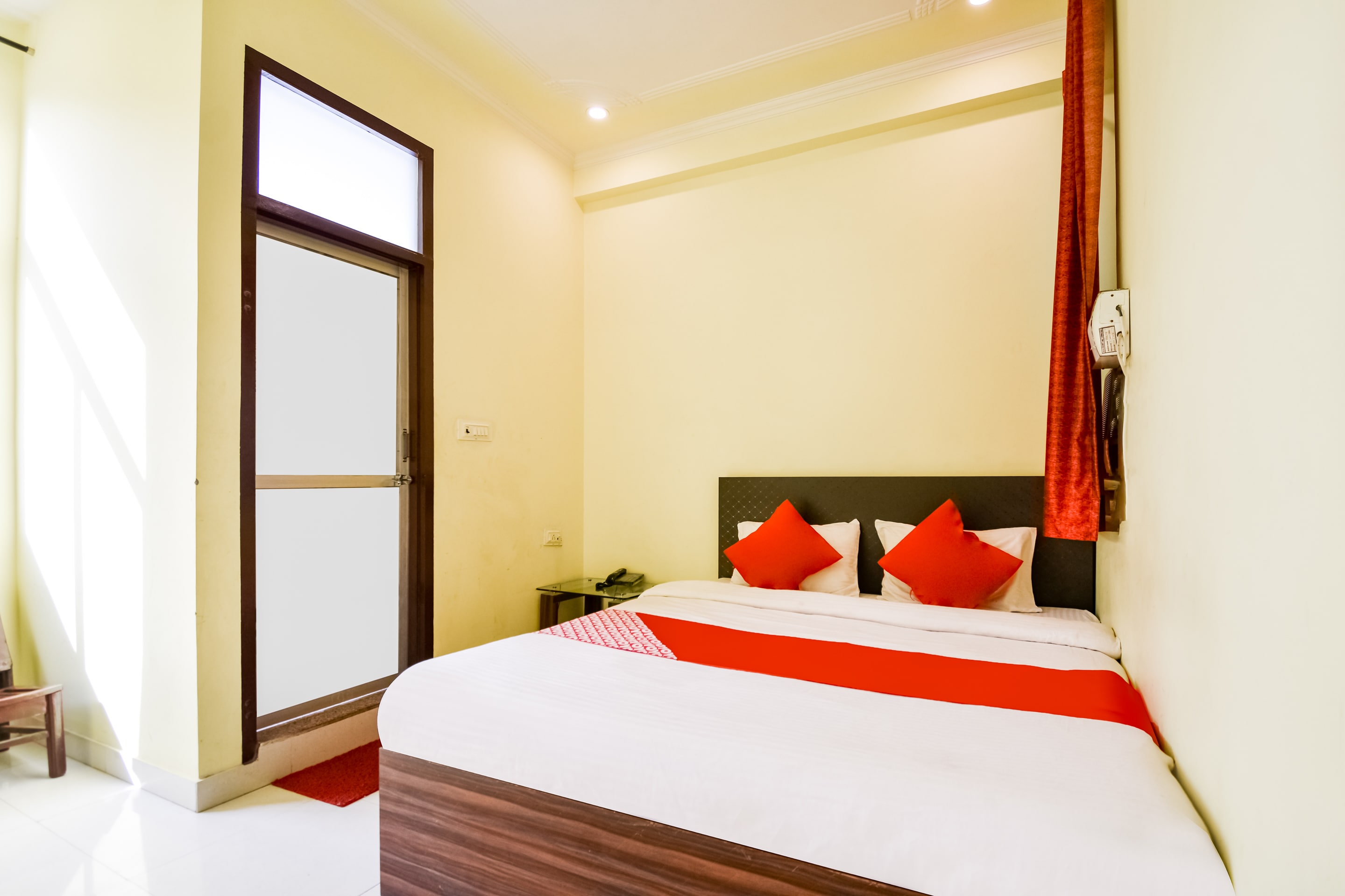 Hotel O Govindam Palaza - Tap to explore photos