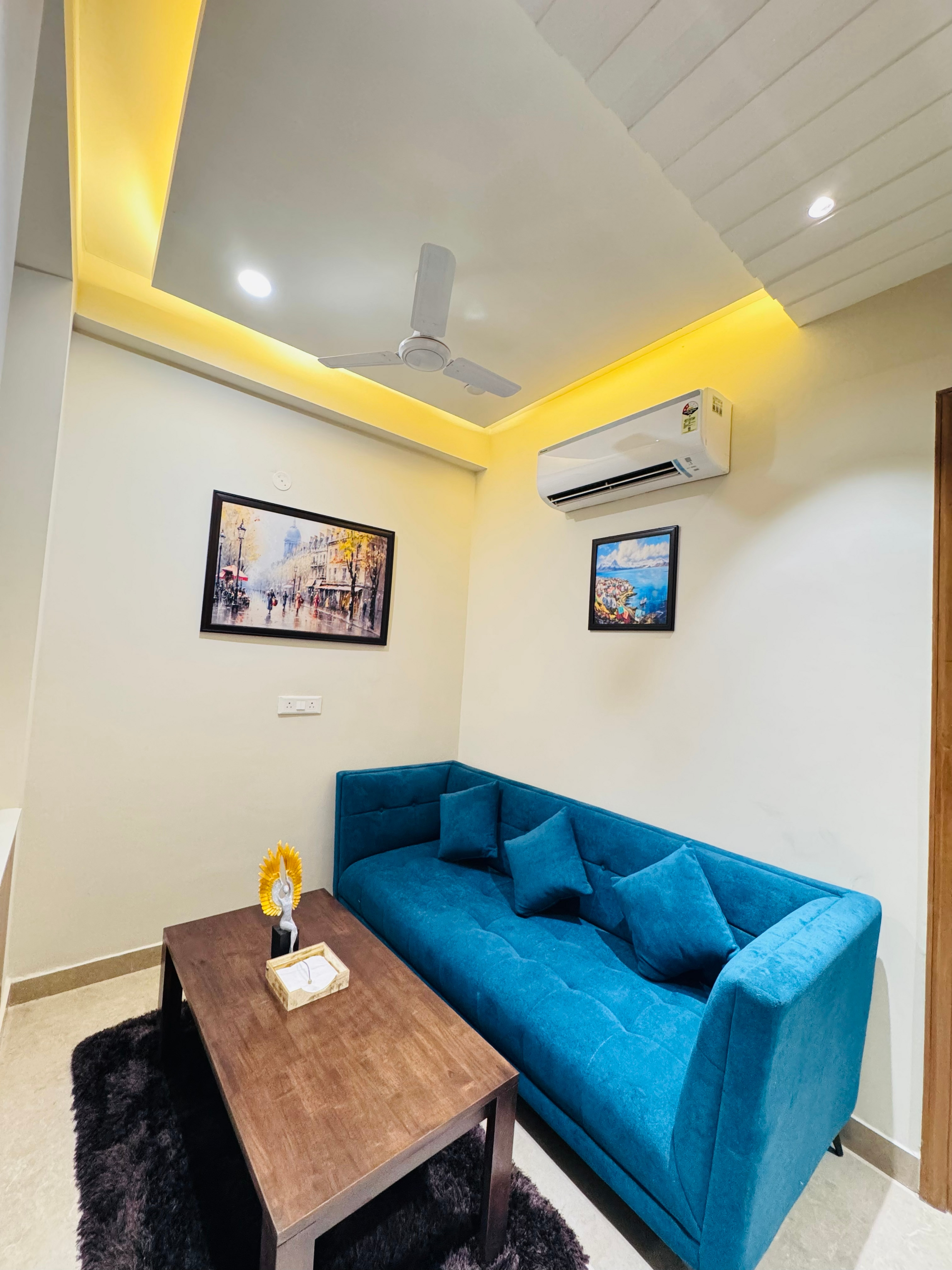 Fleezio Stays 42 2BHK - Tap to explore photos