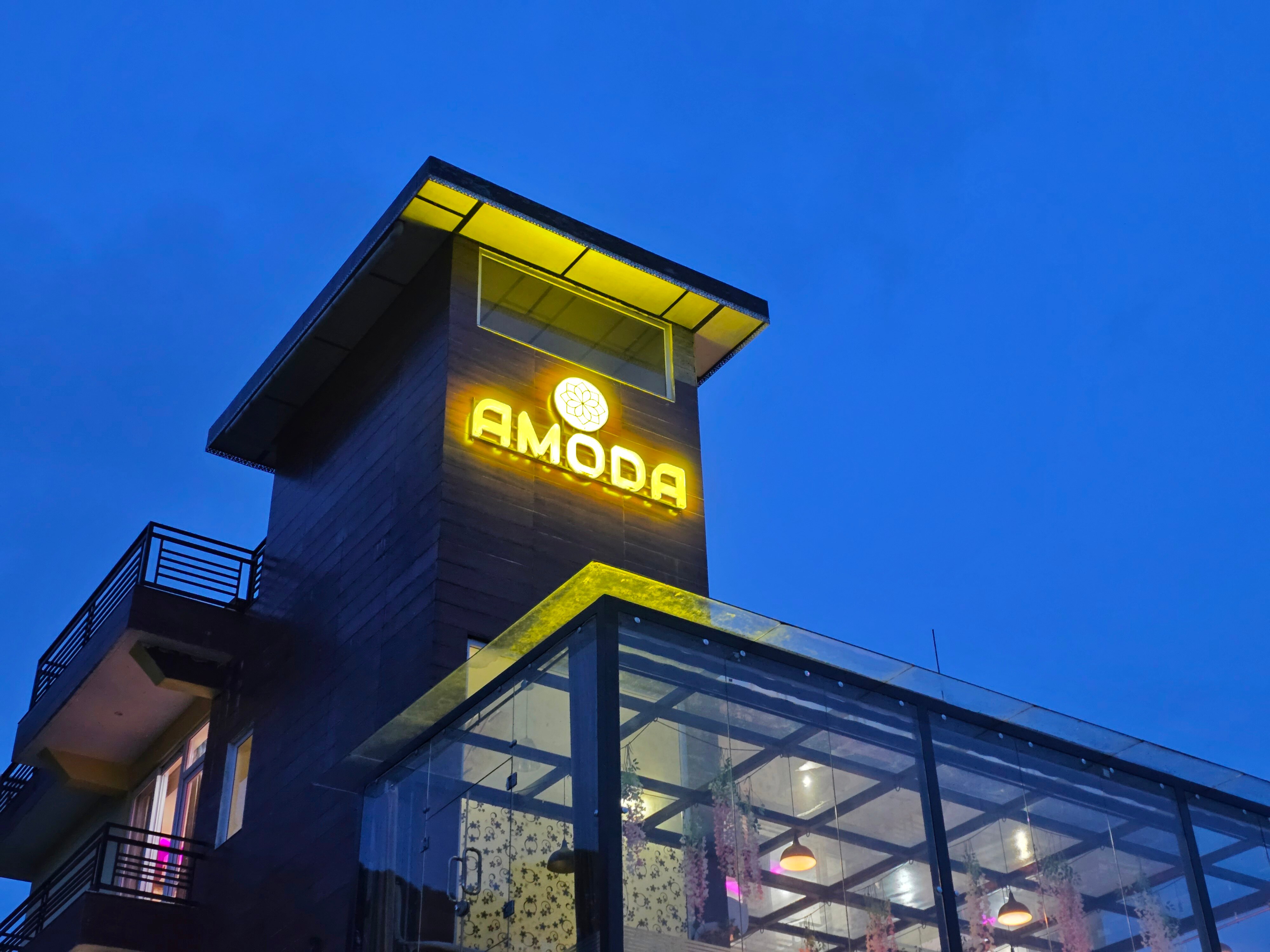 Hotel Amoda -Hotel Near Cricket Stadium - Tap to explore photos
