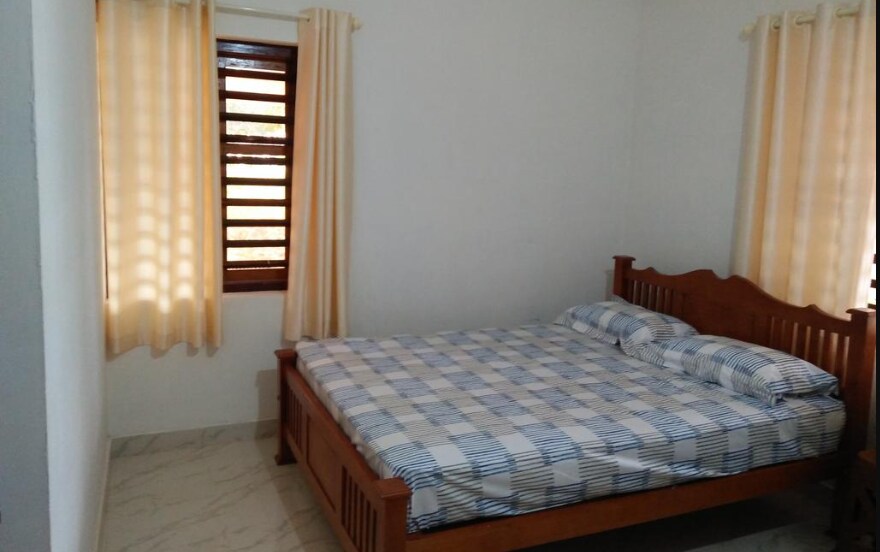 WavesMahe Homestay - Tap to explore photos