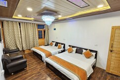 D Royal Ladakh Hotel and Restaurant