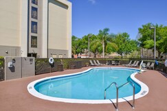 Hampton Inn by Hilton closest to Universal Orlando
