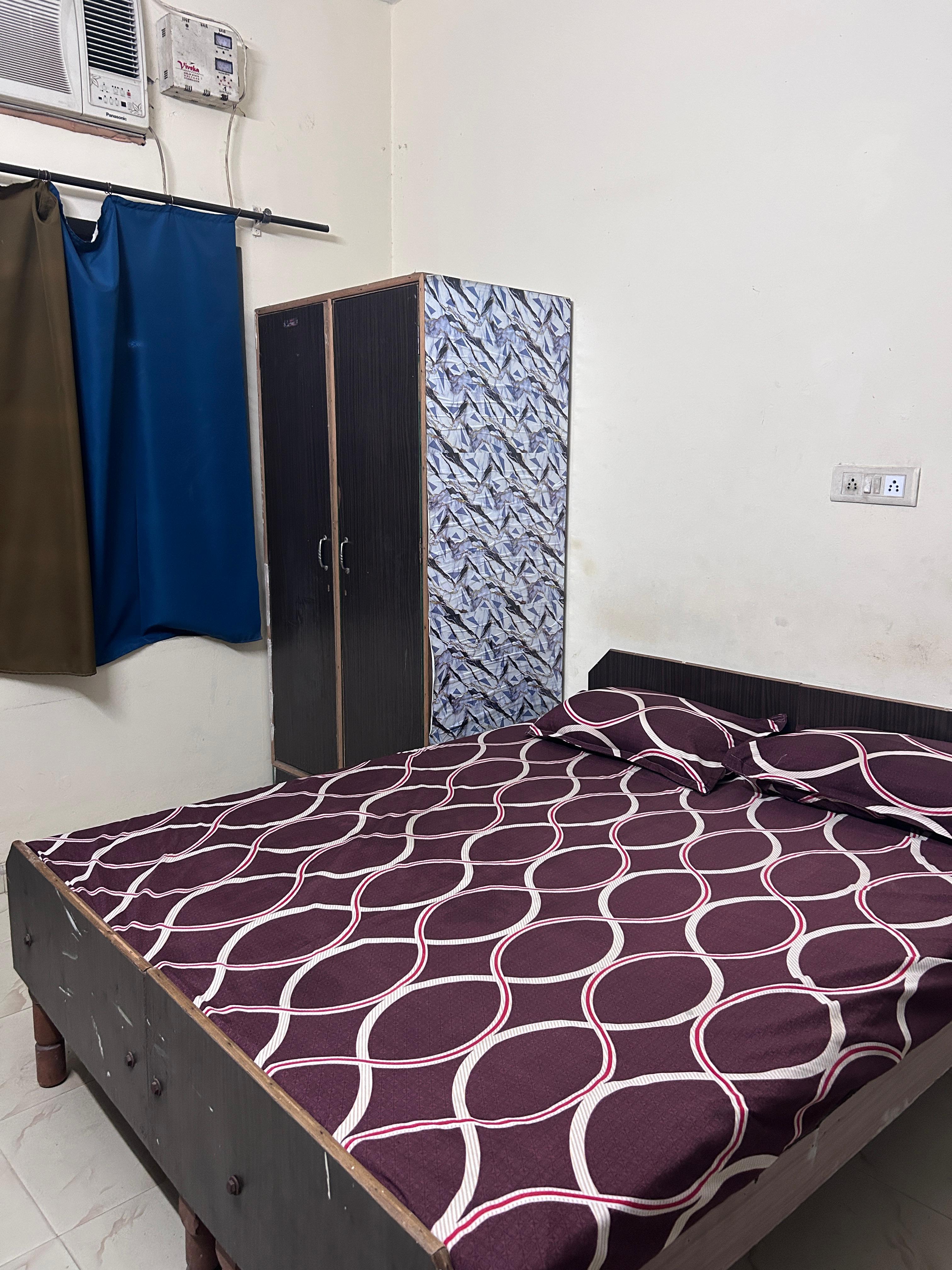 Himalaya Inn Guest House & PG - Tap to explore photos