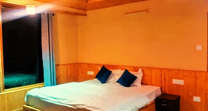 Shree Dev Narayan Hotel Manali Room Type - Super Deluxe