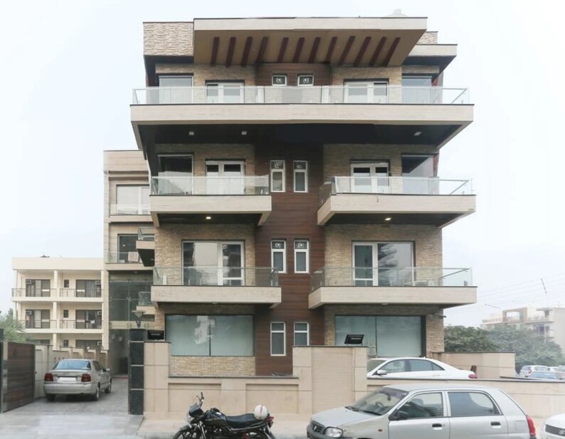 Radhey Hotel - Tap to explore photos