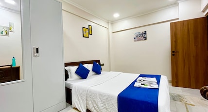 Zenith Homes - Powai Suites Room Type - Double Room with Private External Bathroom - Zenith Prime
