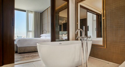 Crowne Plaza - West Cairo Arkan, an IHG Hotel Room Type - 1 King Arkan Suite Club Floor Access