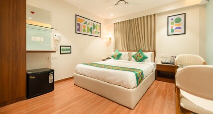 Treebo Premium Bizz Room Type - Deluxe Family Room