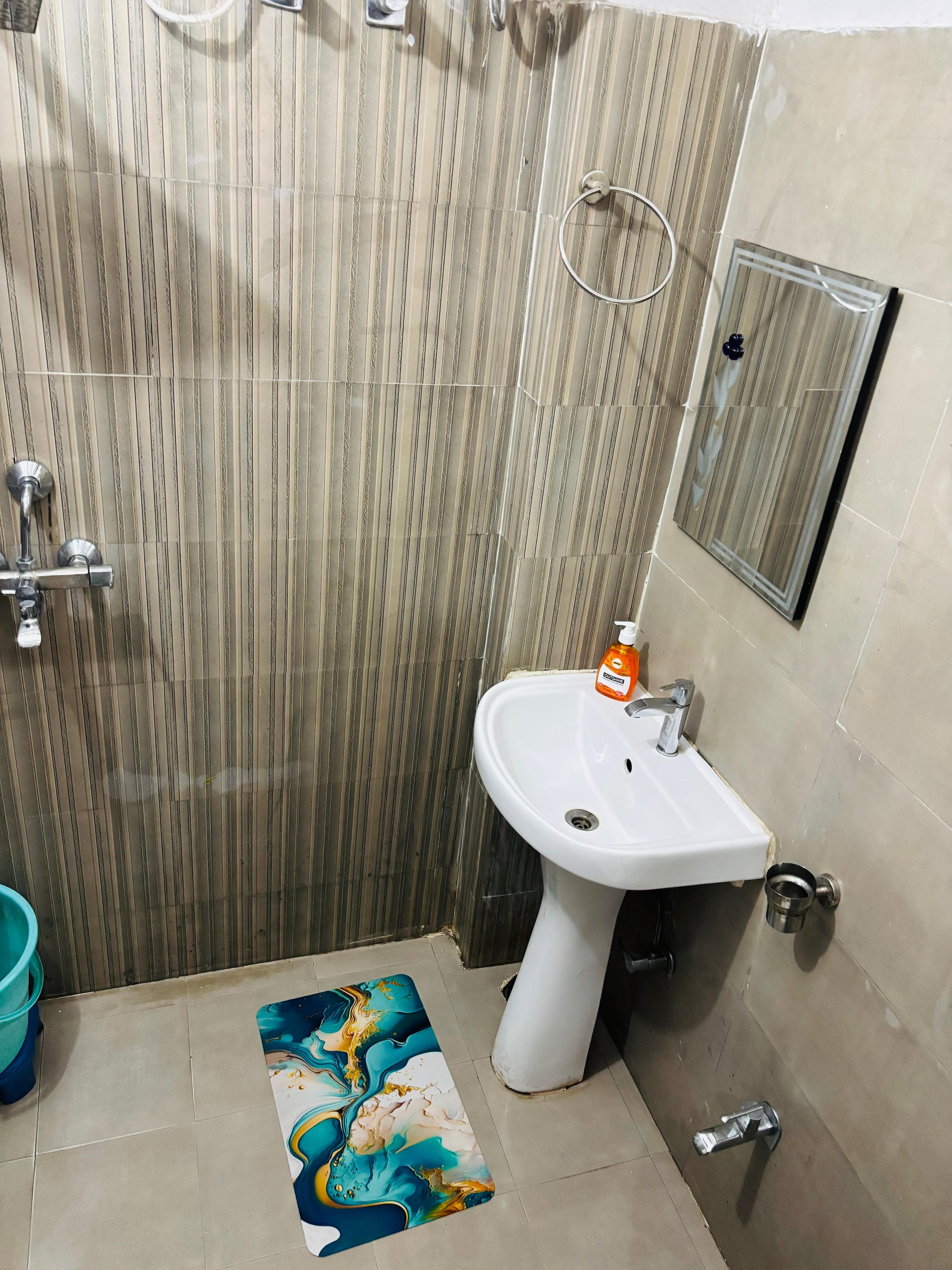 Hotel Pantao Stays Tapovan - Tap to explore photos