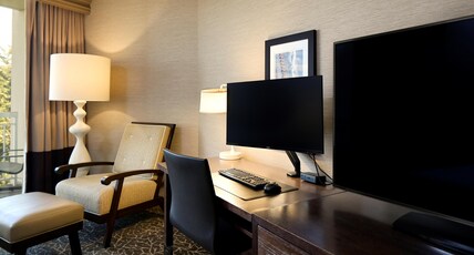 Hilton La Jolla Torrey Pines Room Type - 1 KING BED - ROOM 2 WORK