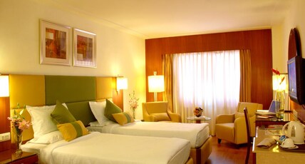 Hampshire Plaza Hotel Room Type - Standard Room Hampshire Plaza Hotel Room Type - Standard Room