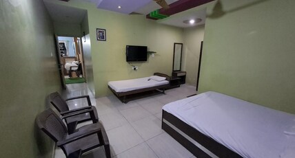 HOTEL RELAX INN Room Type - Three Bed Room With Balcony and Swing