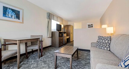 Best Western Santee Lodge Room Type - Suite-1 King Bed, Non-Smoking, High Speed Internet Access, Sofabed, Microwave And Refrigerator, Cont Best Western Santee Lodge Room Type - Suite-1 King Bed, Non-Smoking, High Speed Internet Access, Sofabed, Microwave And Refrigerator, Cont