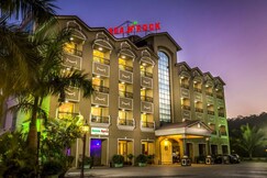 Hotel Sea N Rock Pure Veg