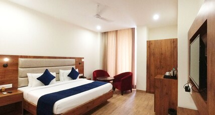 DLS The Classio Room Type - Classic Premium Room