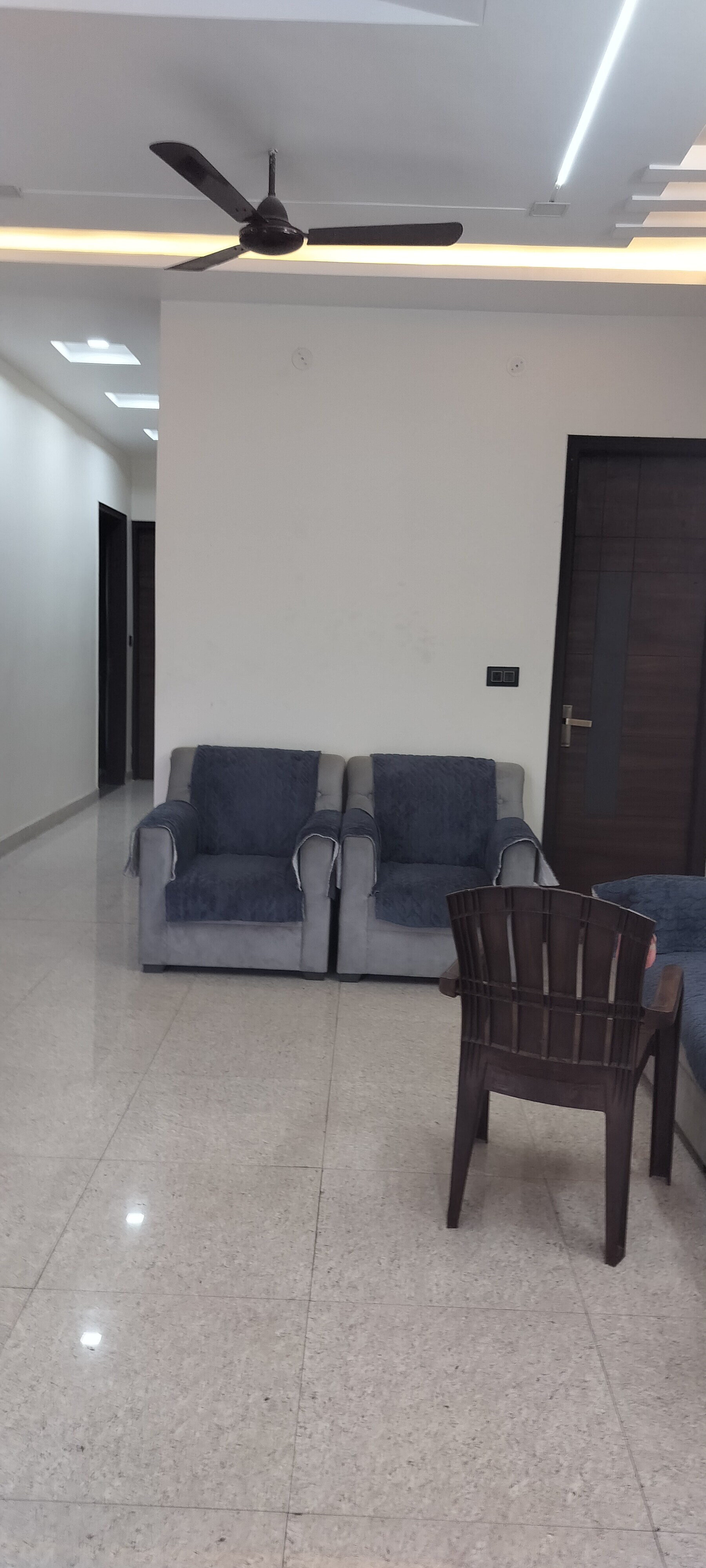 private room with Ac attached washroom - Tap to explore photos
