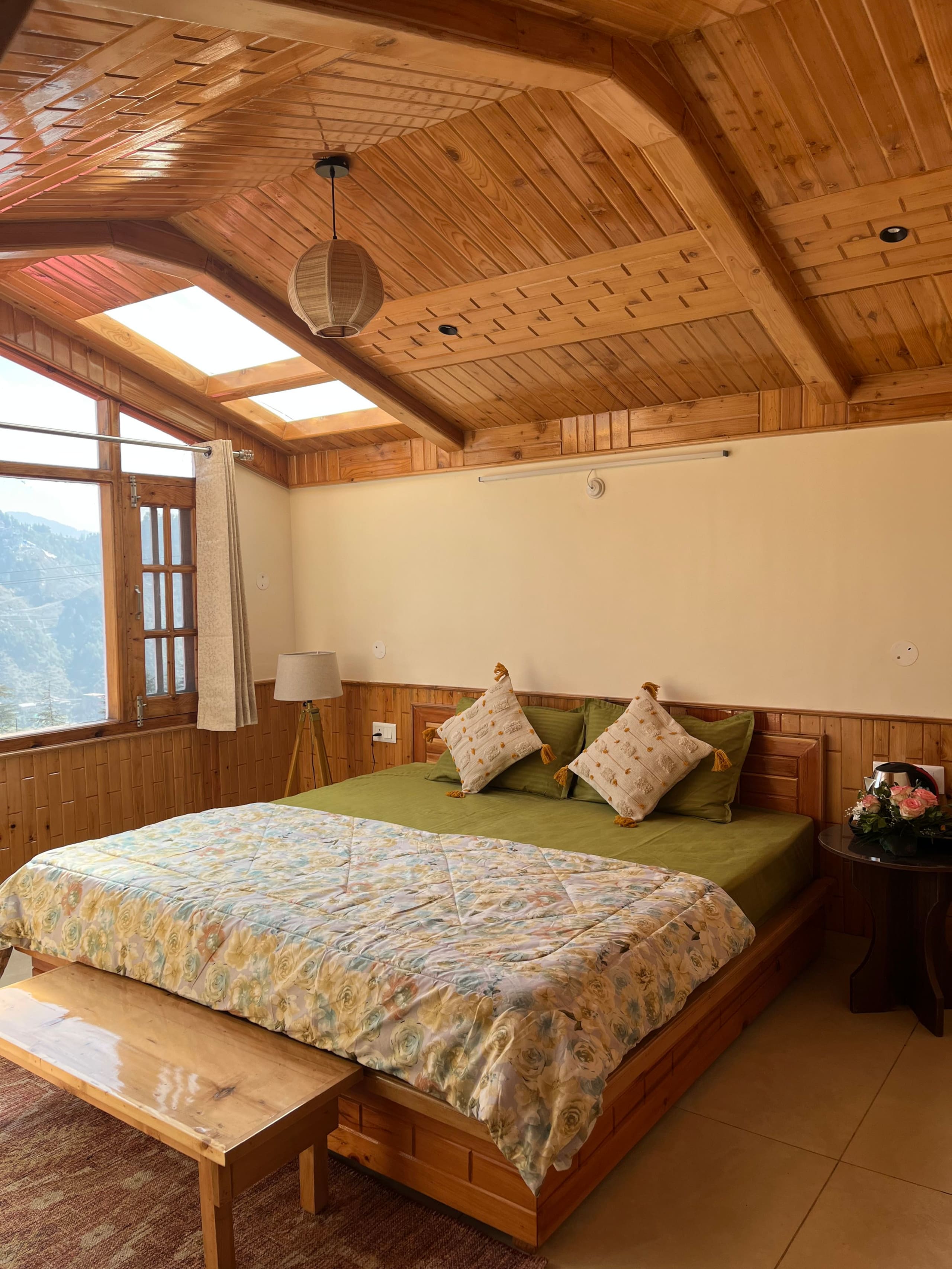 Sarvam Retreats in Shimla - Tap to explore photos